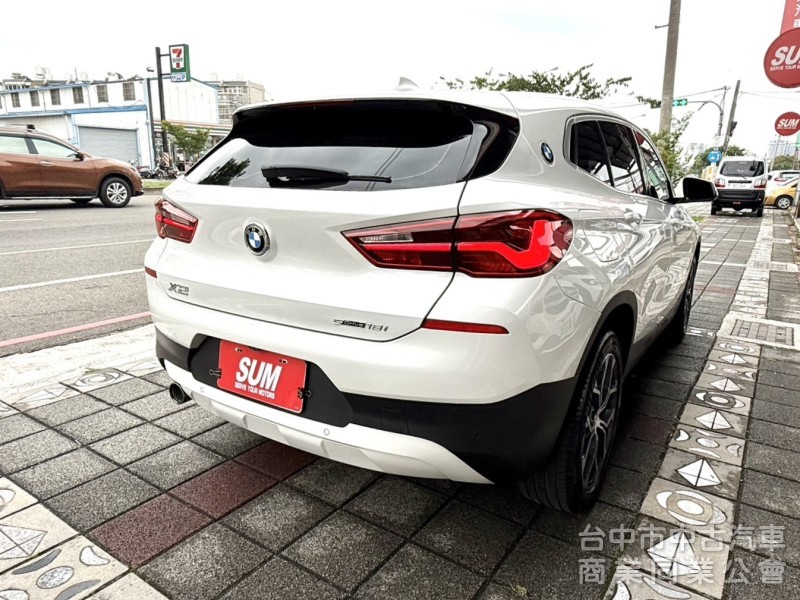 2020年式 BMW  X2 sDrive 18i M-Sport 總代理 原鈑件 僅跑6萬 稀有釋出 德系進口跨界休旅