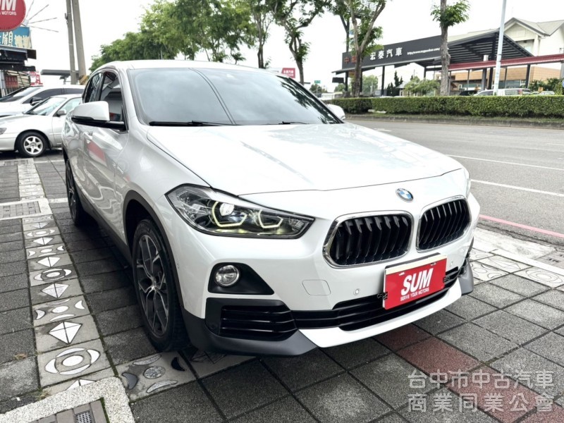 2020年式 BMW  X2 sDrive 18i M-Sport 總代理 原鈑件 僅跑6萬 稀有釋出 德系進口跨界休旅