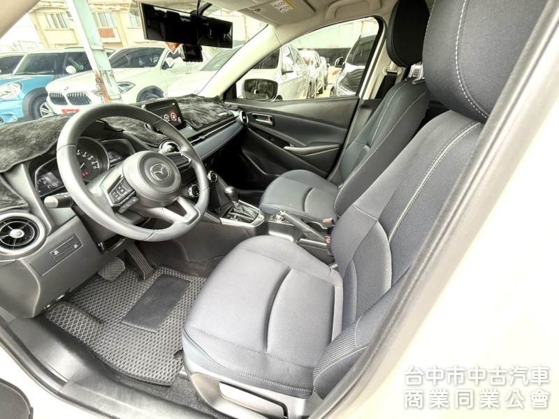 2023年 Mazda  2  15S  原鈑件 僅跑2萬公里 恆溫空調 I-Key 市區代步停車超方便 進口小車首選