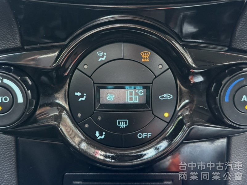 2015年 FORD Fiesta 1.0  S版 運動型 原鈑件 渦輪加持 恆溫空調 I-Key  城市優質代步小車