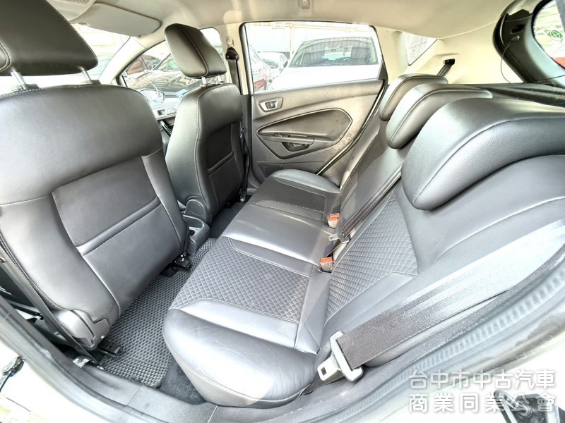 2015年 FORD Fiesta 1.0  S版 運動型 原鈑件 渦輪加持 恆溫空調 I-Key  城市優質代步小車