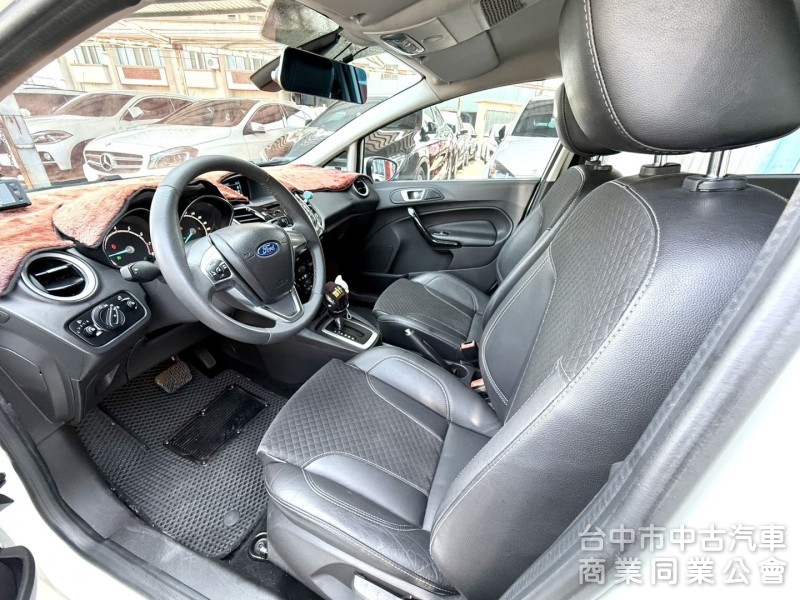 2015年 FORD Fiesta 1.0  S版 運動型 原鈑件 渦輪加持 恆溫空調 I-Key  城市優質代步小車