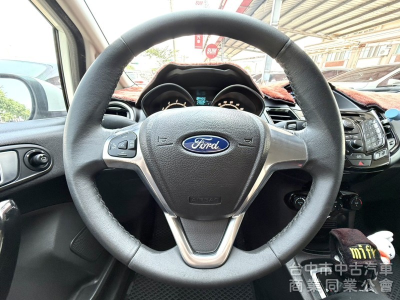 2015年 FORD Fiesta 1.0  S版 運動型 原鈑件 渦輪加持 恆溫空調 I-Key  城市優質代步小車