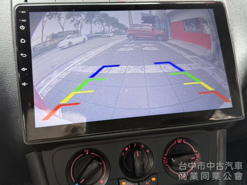 2014年 福斯 POLO HB 1.6 CL 原鈑件 升級大螢幕安卓機 好開省油 小資女的最佳時尚代步小車