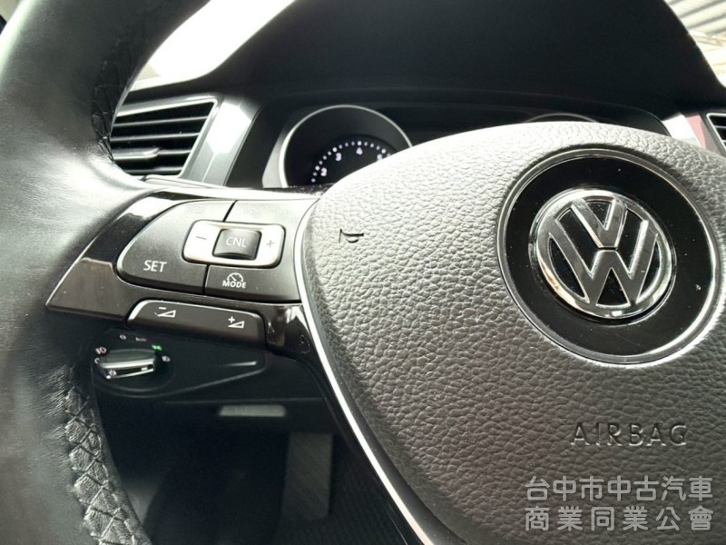 2017年 福斯 Tiguan 280 TSI Smartline  1.4 渦輪 原鈑件 大空間大馬力 新世代運動休旅