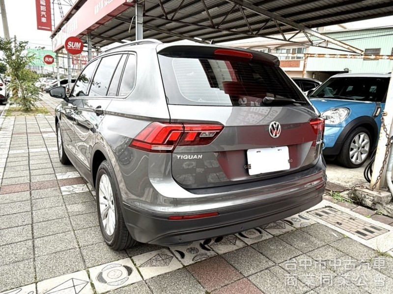 2017年 福斯 Tiguan 280 TSI Smartline  1.4 渦輪 原鈑件 大空間大馬力 新世代運動休旅
