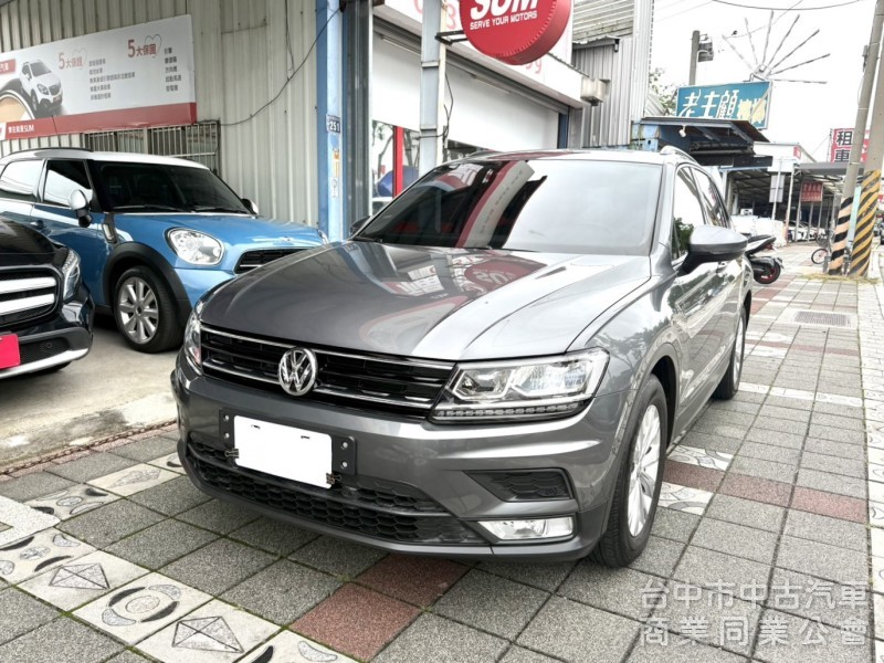 2017年 福斯 Tiguan 280 TSI Smartline  1.4 渦輪 原鈑件 大空間大馬力 新世代運動休旅