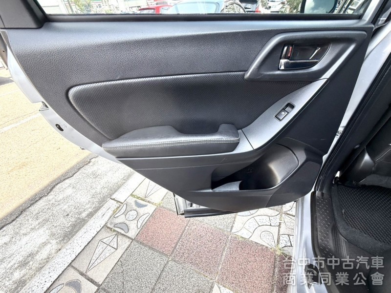 2014年 Subaru Forester 2.0  XT 原鈑件 恆溫 AWD全時四驅 日本原裝進口高性能運動休旅 