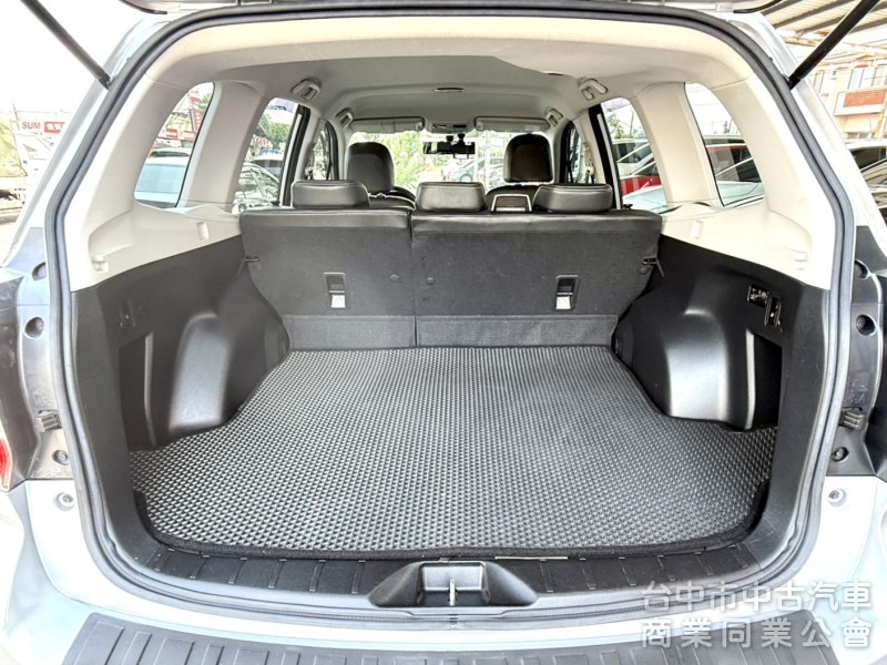2014年 Subaru Forester 2.0  XT 原鈑件 恆溫 AWD全時四驅 日本原裝進口高性能運動休旅 