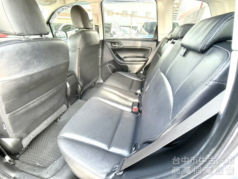 2014年 Subaru Forester 2.0  XT 原鈑件 恆溫 AWD全時四驅 日本原裝進口高性能運動休旅 