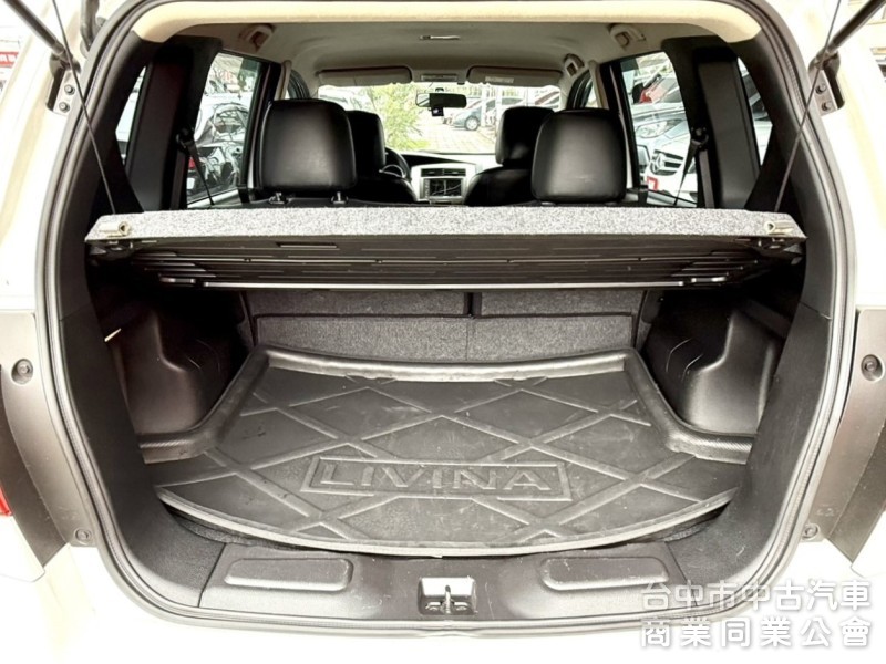 2018年 Nissan Livina 1.6 豪華版 恆溫 原廠影音 車頂行李架 舒適大空間 市場熱銷五門掀背小休旅