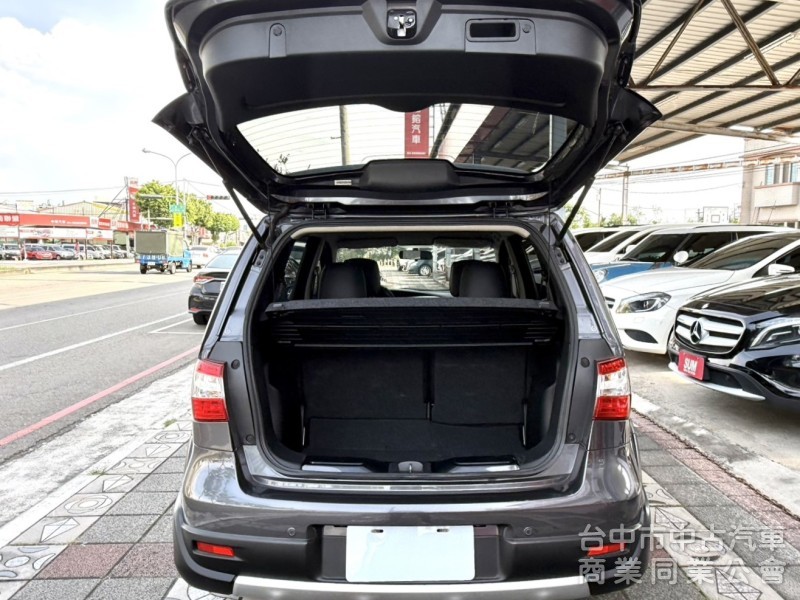 2017年 Nissan Livina 1.6 旗艦版 原鈑件 恆溫 車頂行李架 I-Key 省油大空間 優質代步車首選