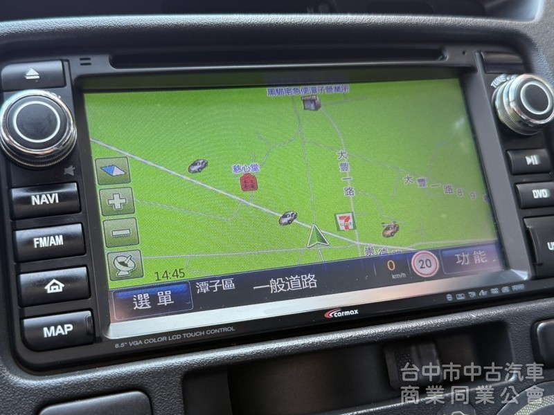 2012年 TOYOTA INNOVA 2.0 自排 J版 原鈑件 只跑8萬公里 衛星導航 加裝皮椅 鋁圈 客貨兩用車