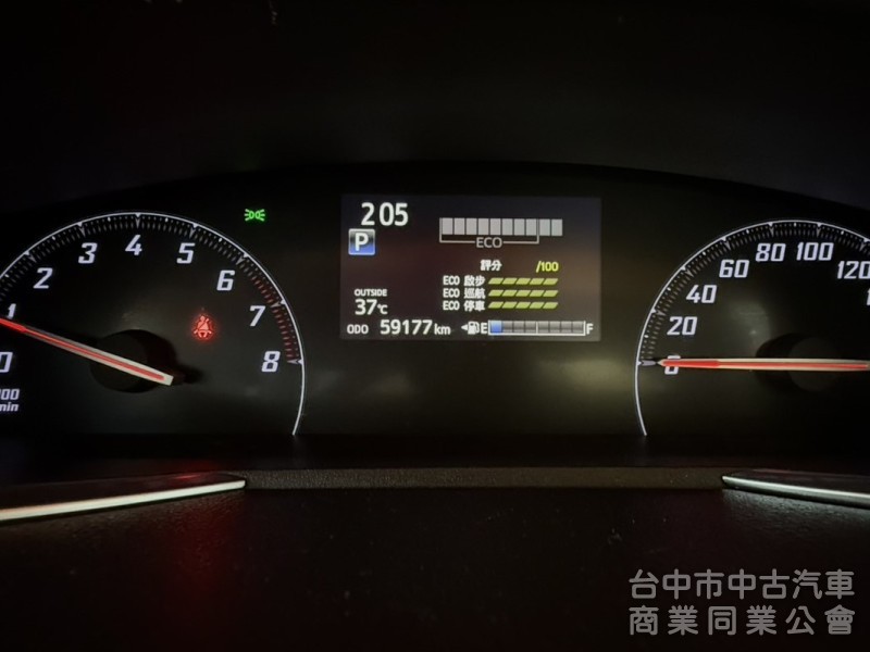 2022年 Toyota Sienta 5人座 1.8 豪華+版 原鈑件 I-Key 恆溫 電動側滑門 國產跨界休旅車