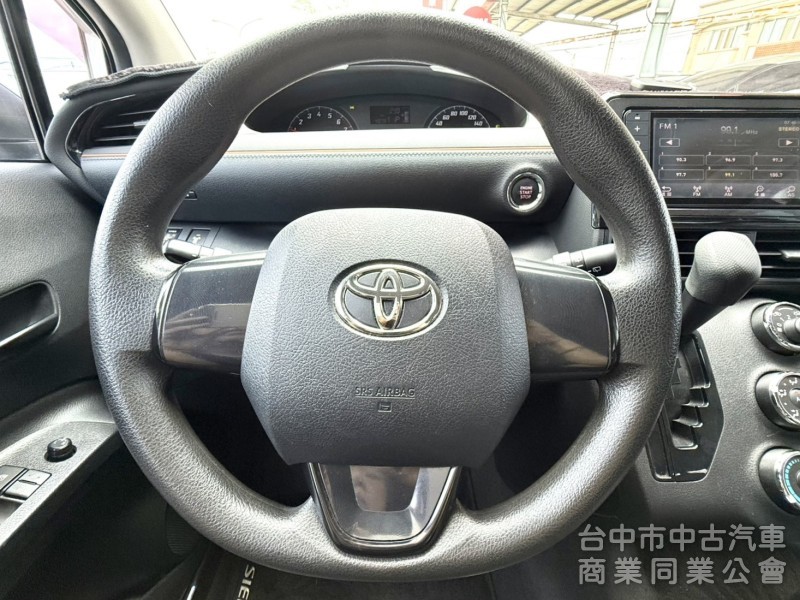 2017年 Toyota Sienta 5人座 經典型 僅跑4萬公里 I-Key 原廠影音 小車大空間 好保養 妥善率高