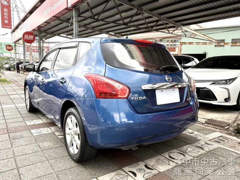 2015年 Nissan TIIDA 5D 1.6 豪華影音版 原鈑件 恆溫 I-Key 盲點偵測 大空間大省油好代步
