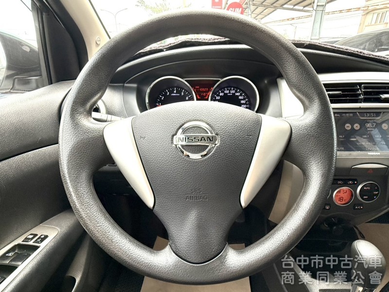2018年 Nissan LIVINA 1.6 旗艦版 原鈑件 恆溫空調 I-Key 盲點偵測 乘坐舒適 跨界小休旅