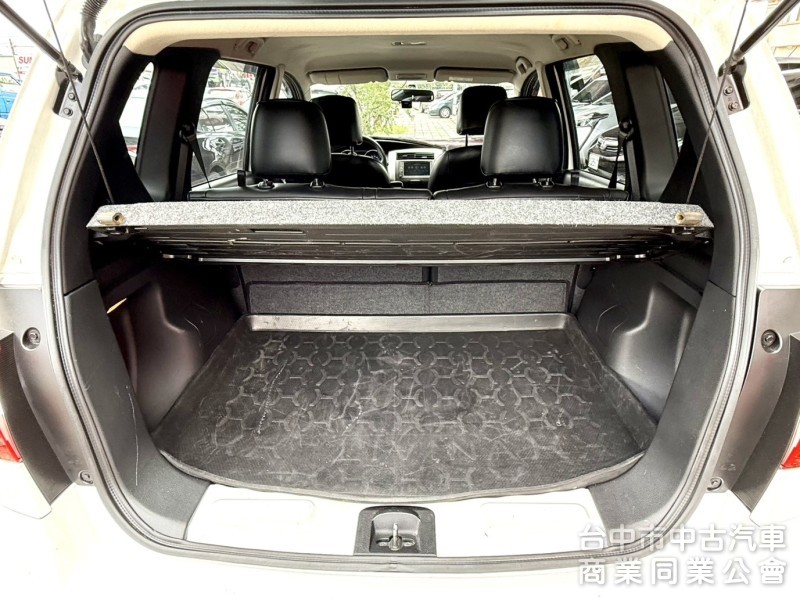 2018年 Nissan LIVINA 1.6 旗艦版 原鈑件 恆溫空調 I-Key 盲點偵測 乘坐舒適 跨界小休旅