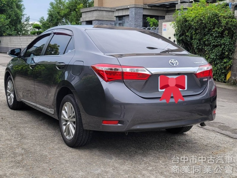 2016年 Toyota Altis 1.8 經典版Safety+ 只跑8萬 恆溫 I-Key 循跡防滑 熱門車款首選