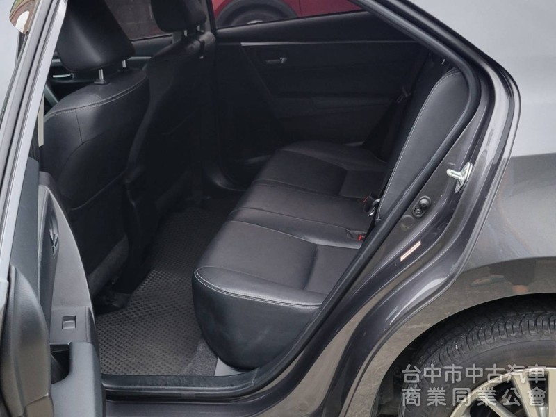 2016年 Toyota Altis 1.8 經典版Safety+ 只跑8萬 恆溫 I-Key 循跡防滑 熱門車款首選