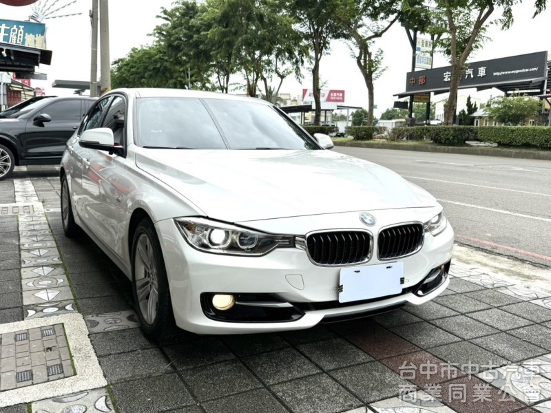 2013年 BMW Sedan 320i Sport 總代理 一手車 原鈑件 雙區恆溫 雙前座跑車座椅 免百萬 輕鬆入主