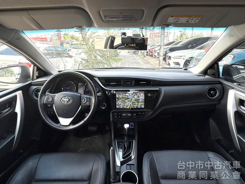 2018年 Toyota Altis 1.8 尊爵版 原鈑件 恆溫 I-Key 定速 盲點 最保值妥善率高的國民房車