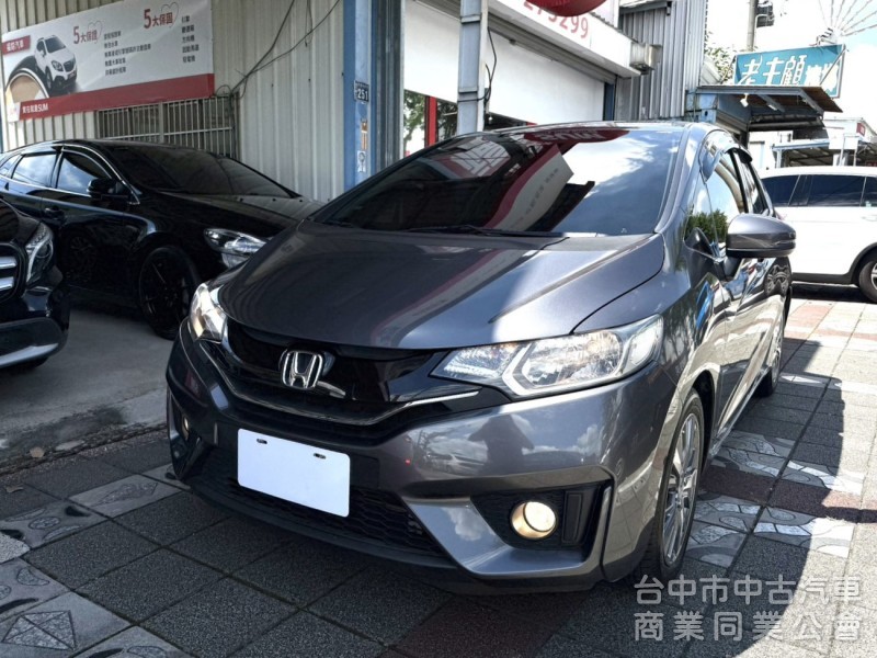 2016年 Honda FIT 1.5 S版 恆溫空調 換檔撥片 定速 安卓大螢幕 超人氣小車 首購族小家庭代步首選