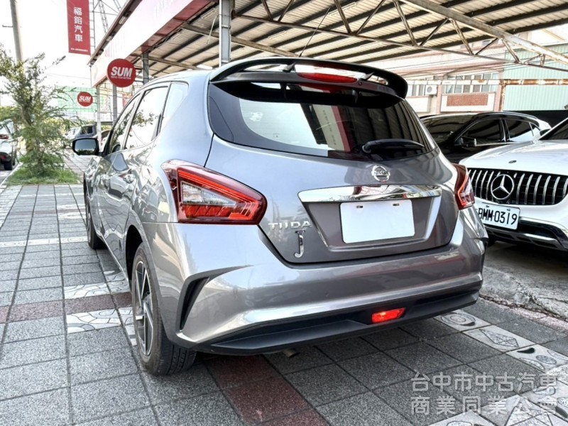 2021年 Nissan TIIDA 5D 1.6  J智能360版 原鈑件 環景 I-Key 定速 恆溫 都會時尚小車