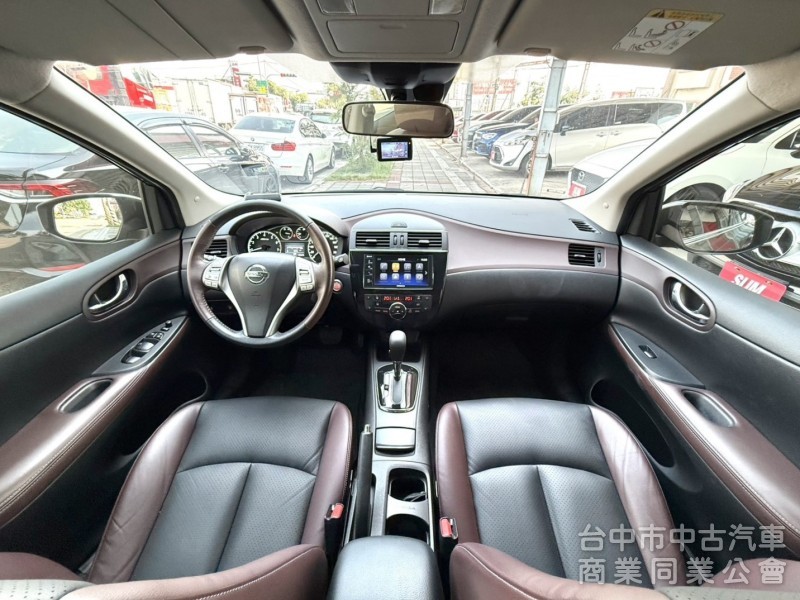 2021年 Nissan TIIDA 5D 1.6  J智能360版 原鈑件 環景 I-Key 定速 恆溫 都會時尚小車