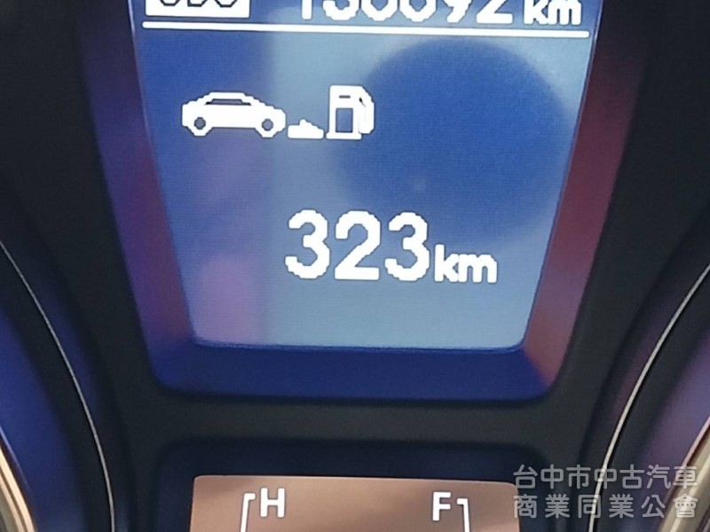 2013年 Hyundai Elantra 1.8 GLS 豪華型 原鈑件 雙區恆溫 影音 倒車顯影 漂亮認證車 可全貸