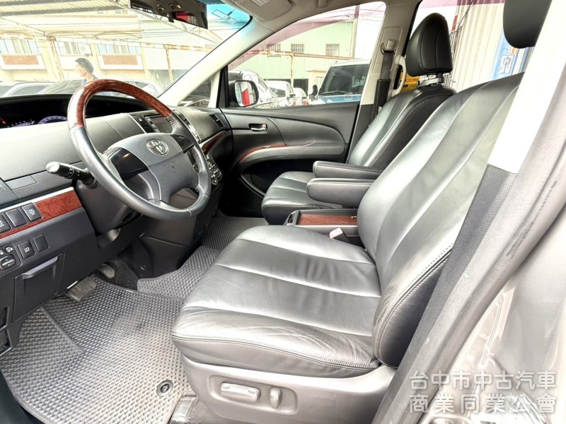 2013年 Toyota Previa 2.4 頂級豪華版 原鈑件 僅跑7萬 全景天窗 電動座椅 日系進口7人座MPV