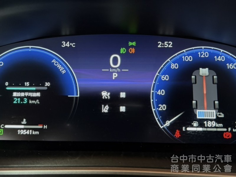 2025年式 Toyota Corolla Cross 1.8 Hybrid 旗艦型 原鈑件 高質感油電神車 原廠保固中