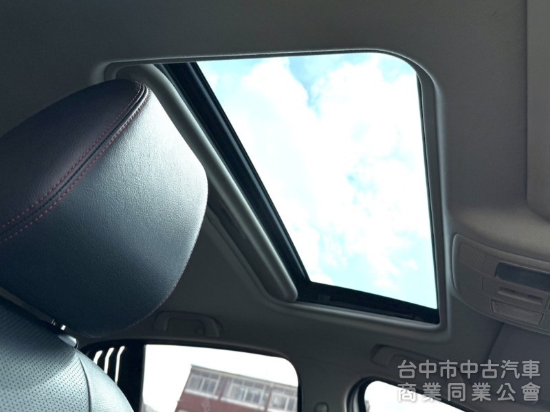 2016年式 Mazda 3 5D 頂級型 2.0 原鈑件 電動天窗 恆溫 換檔撥片 日本原裝進口 帥氣代步車首選