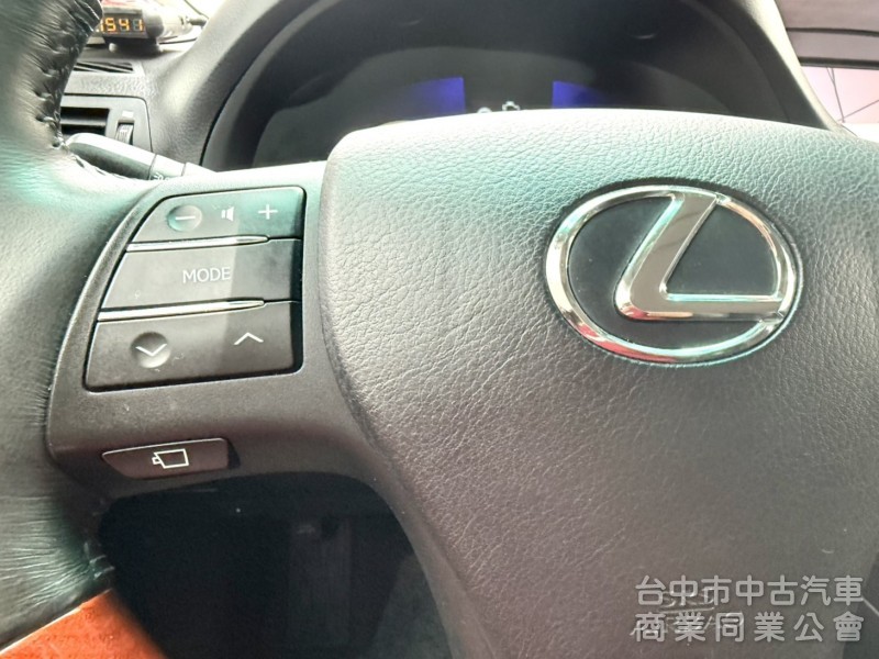 2012年式 Lexus RX450h 頂級版 油電 認證車 低里程 僅跑7萬公里 日系高品質高妥善率運動休旅