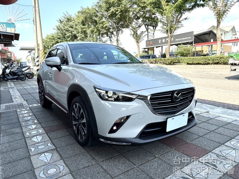 2019年 Mazda CX-3 2.0 SKY-G 旗艦型 原鈑件 里程僅3萬公里 升級環景影音系統 日系跨界潮旅