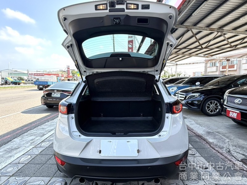 2019年 Mazda CX-3 2.0 SKY-G 旗艦型 原鈑件 里程僅3萬公里 升級環景影音系統 日系跨界潮旅