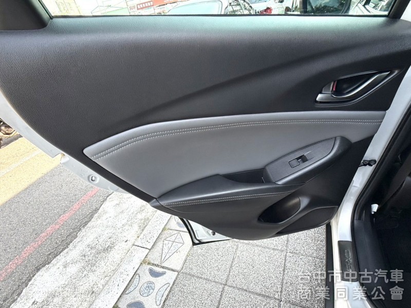 2019年 Mazda CX-3 2.0 SKY-G 旗艦型 原鈑件 里程僅3萬公里 升級環景影音系統 日系跨界潮旅