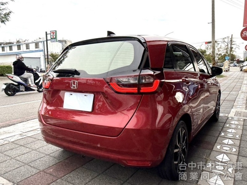 2021年 Honda FIT 1.5 汽油版 恆溫空調 ACC跟車 換檔撥片 定速 日系新版質感掀背小車