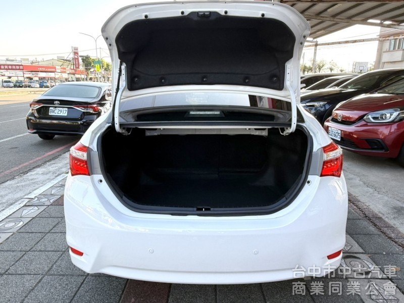 2016年 Toyota Altis 1.8 經典版 Safety+ 車況優 恆溫 大螢幕安卓機 定速 超熱門車款首選