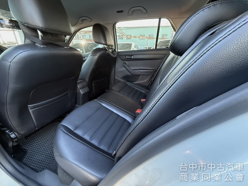 2016年 SKODA Fabia 1.2 TSI 原鈑件 僅跑5萬公里 I-Key 定速 渦輪增壓 歐系時尚掀背小車