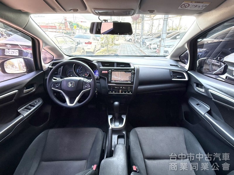 2015年 Honda Fit 1.5 VTi-S 認證車 恆溫 換檔撥片 定速 影音 都會靈巧代步小車