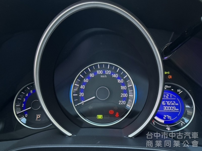 2015年 Honda Fit 1.5 VTi-S 認證車 恆溫 換檔撥片 定速 影音 都會靈巧代步小車