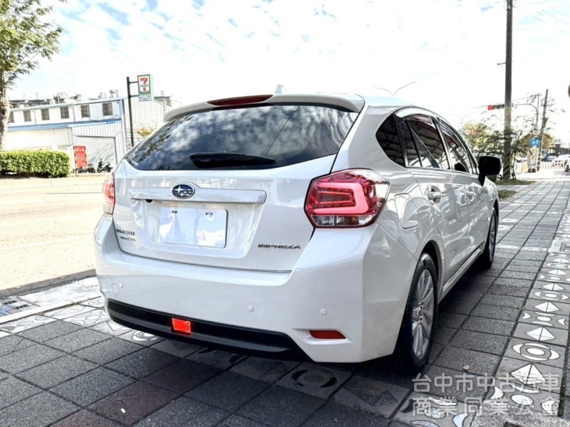 2016年 Subaru lmpreza 1.6 i-S 恆溫 4WD I-Key 定速 循跡防滑 日系舒適安全掀背神車