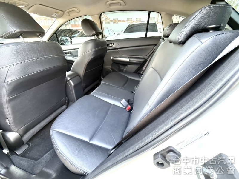 2016年 Subaru lmpreza 1.6 i-S 恆溫 4WD I-Key 定速 循跡防滑 日系舒適安全掀背神車