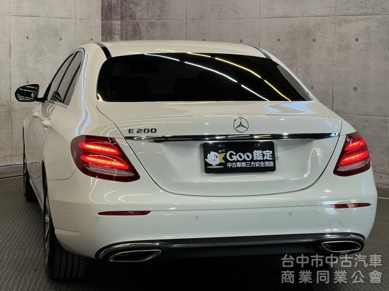 總代理 正2017年出廠 2018年式E200 Avantgarde 正一手車.原廠保養.