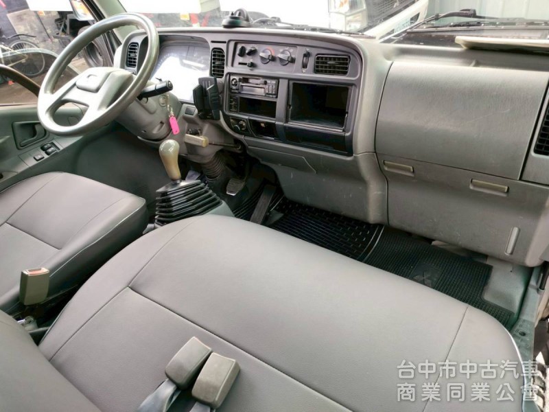 05中華堅打達柴油3.5噸標準斗貨車