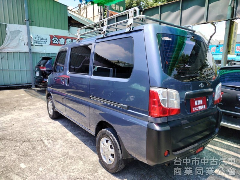 2020年中華菱利A180自排5人座廂型車 車頂置放架