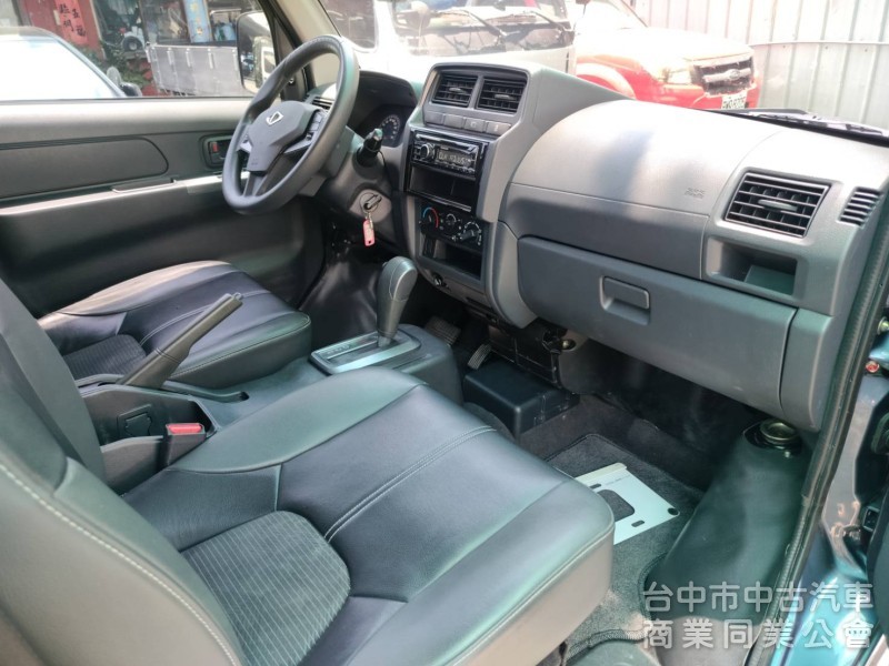 2020年中華菱利A180自排5人座廂型車 車頂置放架