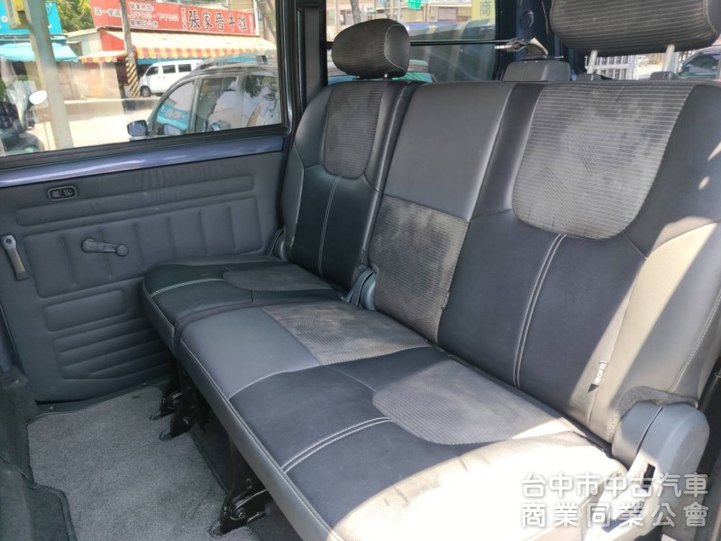 2020年中華菱利A180自排5人座廂型車 車頂置放架