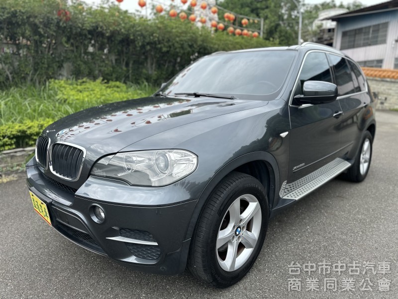 BMW X52012出廠13領牌一手車頂級配備 原廠完整一手車僅跑98905公里非常漂亮保養紀錄